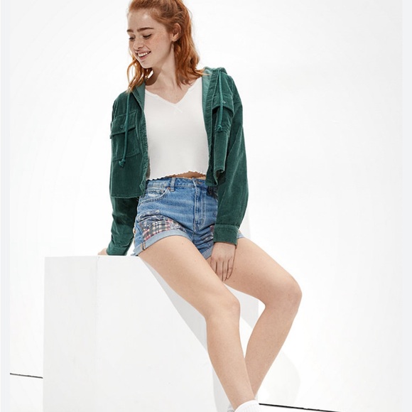 American Eagle Cropped Corduroy Button-Up Shirt - Size M - Picture 3 of 3